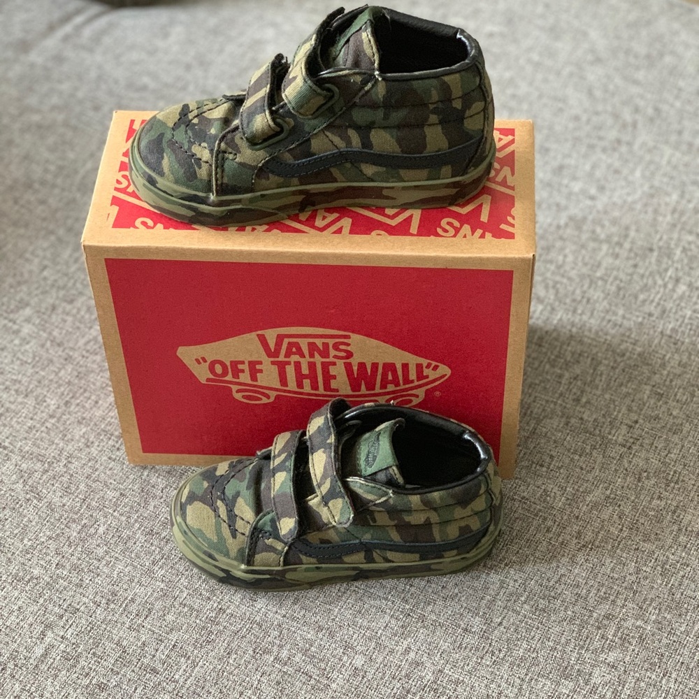 •••Toddler vans sneakers•••